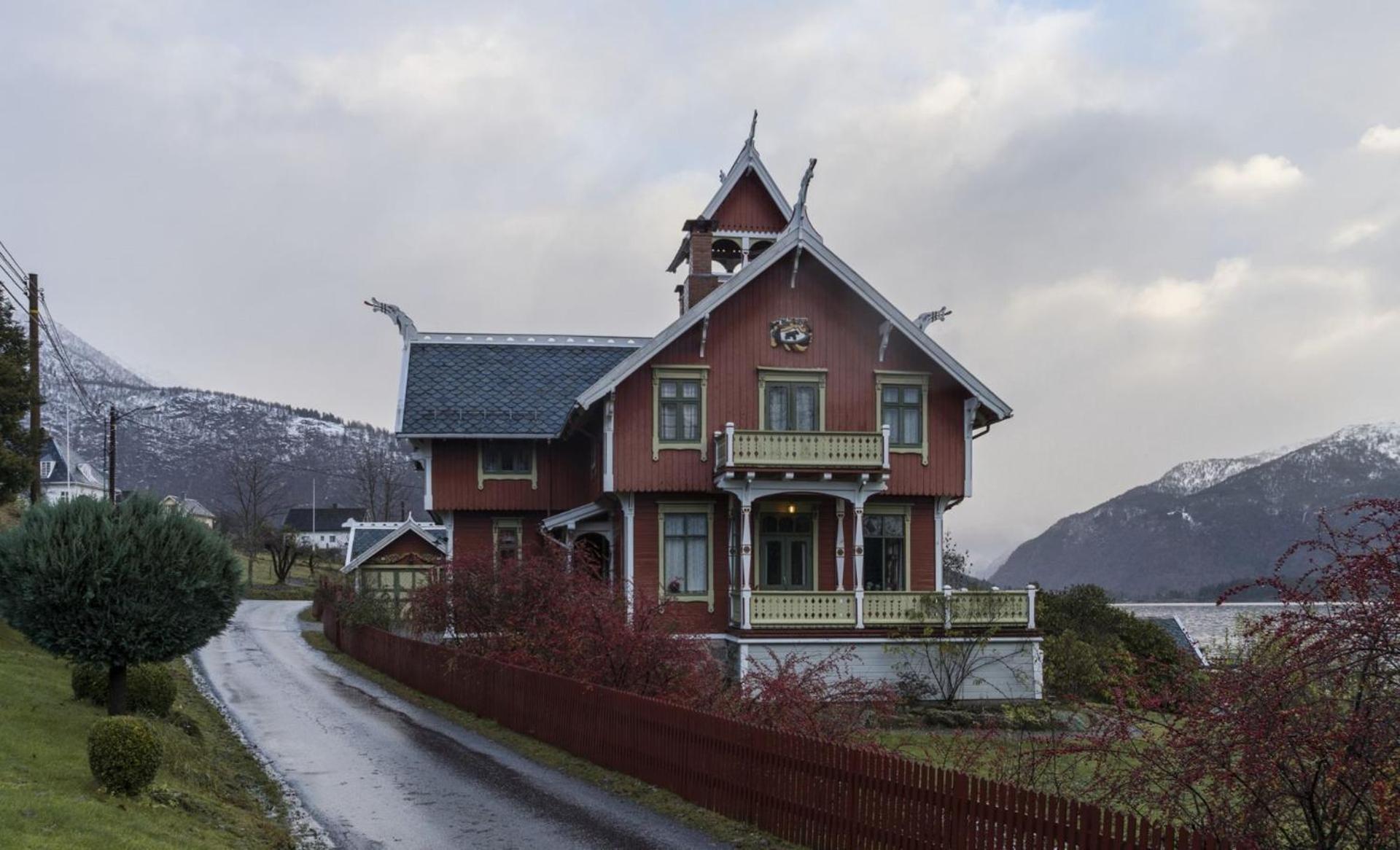 Balestrand Fjordapartments Holmen 19A Екстер'єр фото